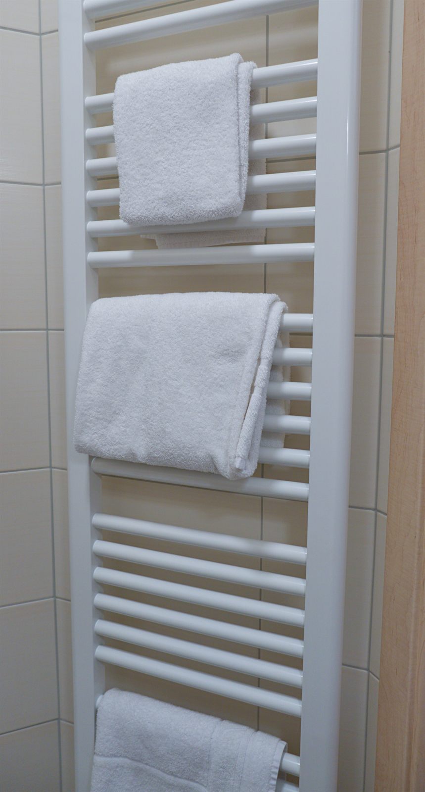 Single room – towel rail in bathroom